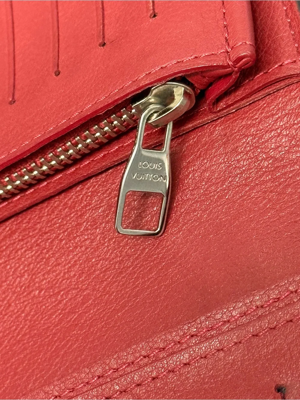 Auth Louis Vuitton Red Taurillon Leather Long Bifold Brazza Wallet Men’s/Unisex